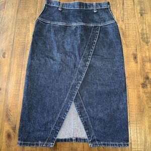 Vintage 80's Weathered Blues Denim Blue Jean Skirt,‎ Cross Wrap In Back, (SO24)